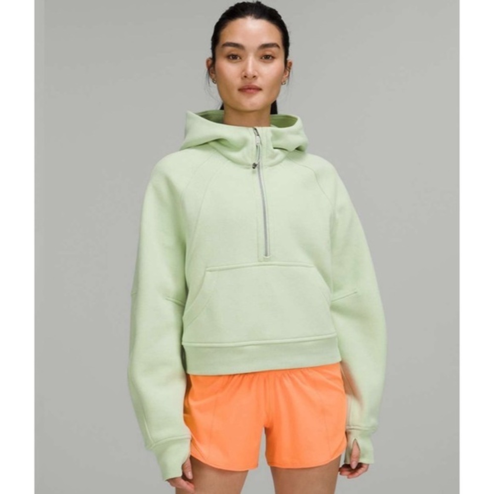 Lululemon Scuba Oversized Half-Zip Hoodie
Creamy Mint Size XS/Small